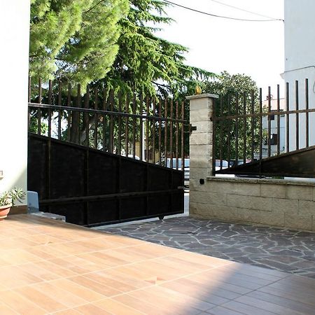 Park Apartments Izola Exterior foto