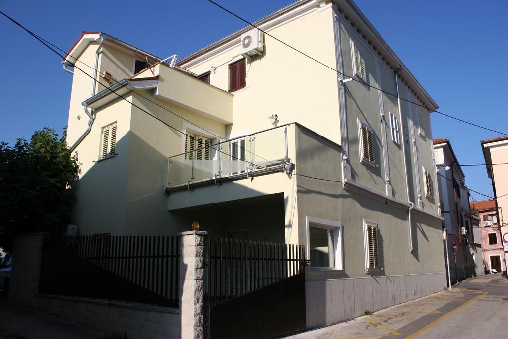 Park Apartments Izola Exterior foto